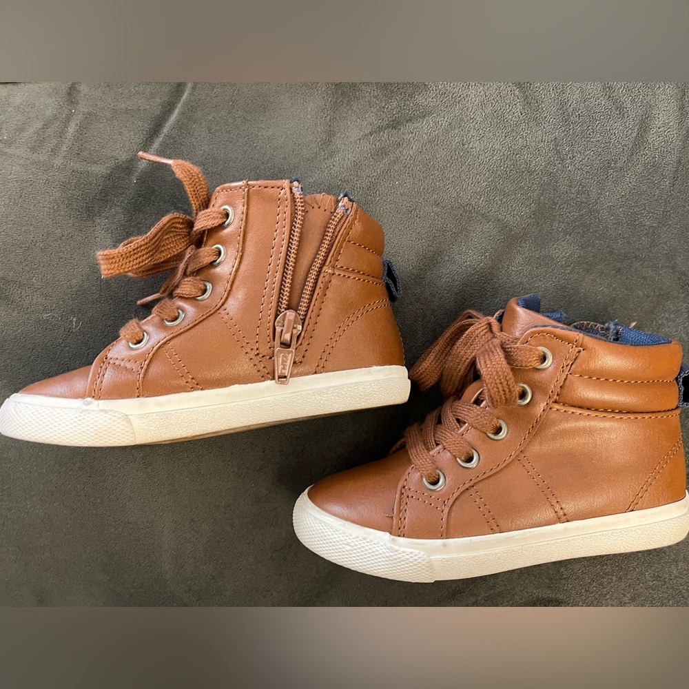Boys boots